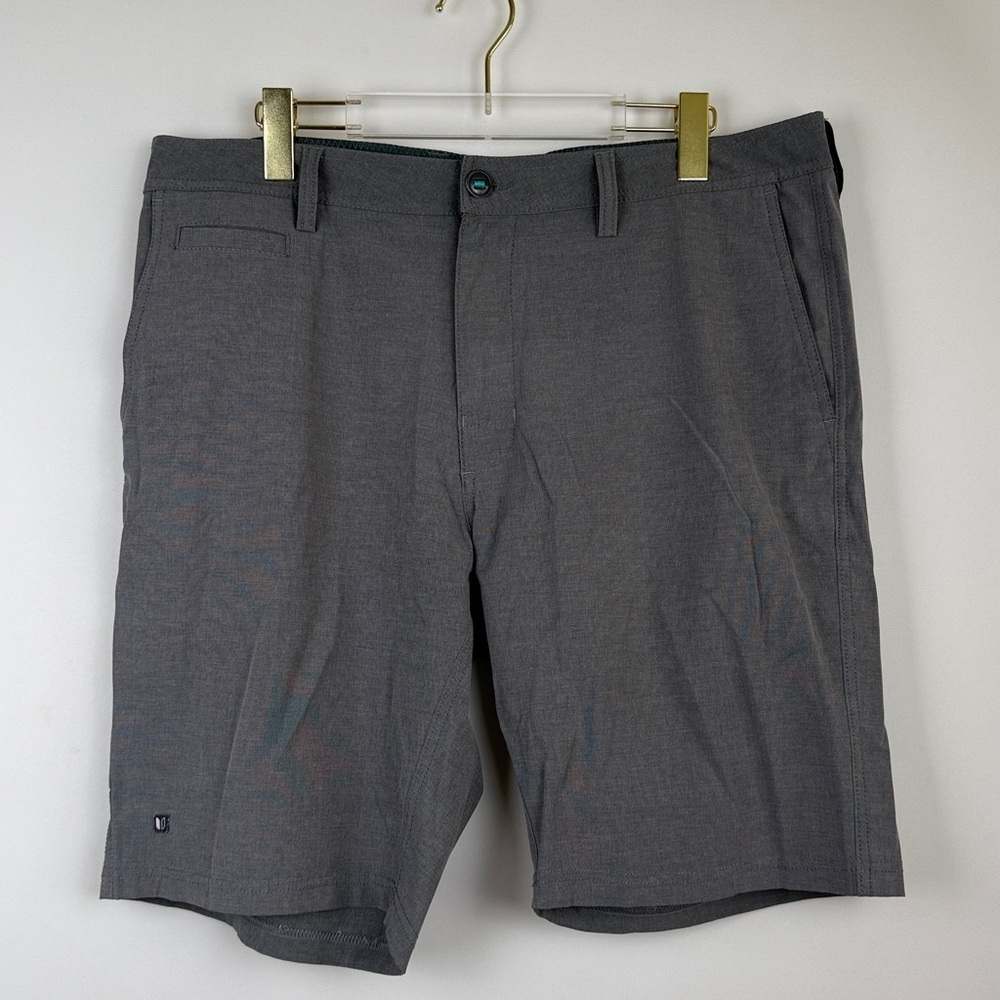 Linksoul Golf Shorts Men’s Gray Performance Stretch Fabric Size 36
